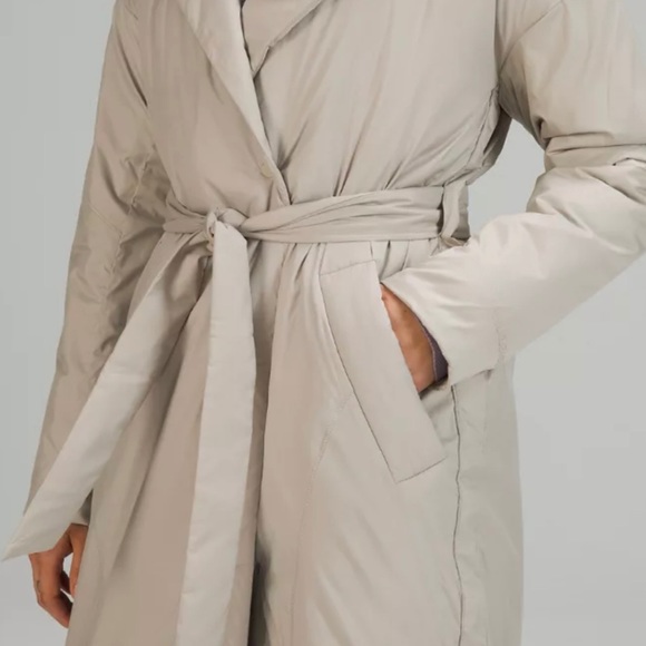 Pre LOVED Lululemon Insulated Trench - Picture 6 of 12